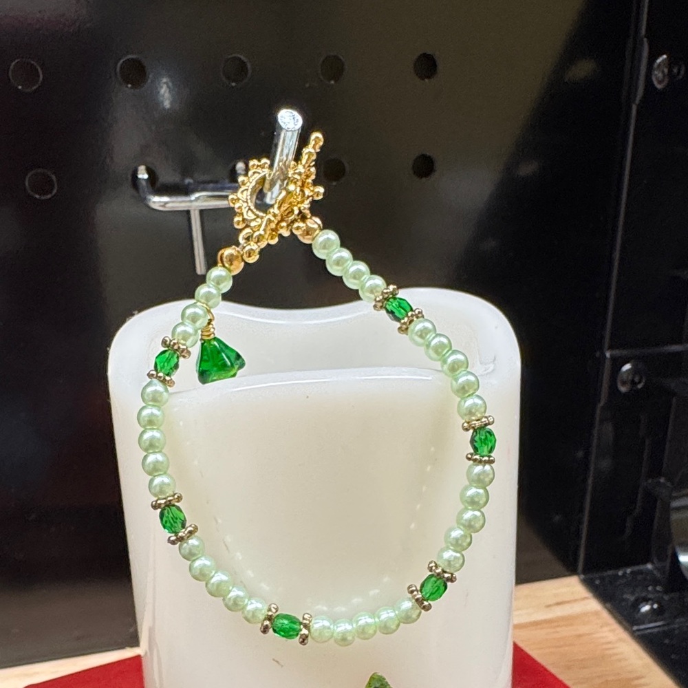 Sophisticated Green Pearl and Green Beaded with Gold Accents Bracelet 2/$22